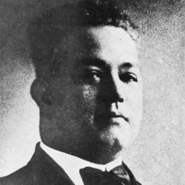Moisés Simons